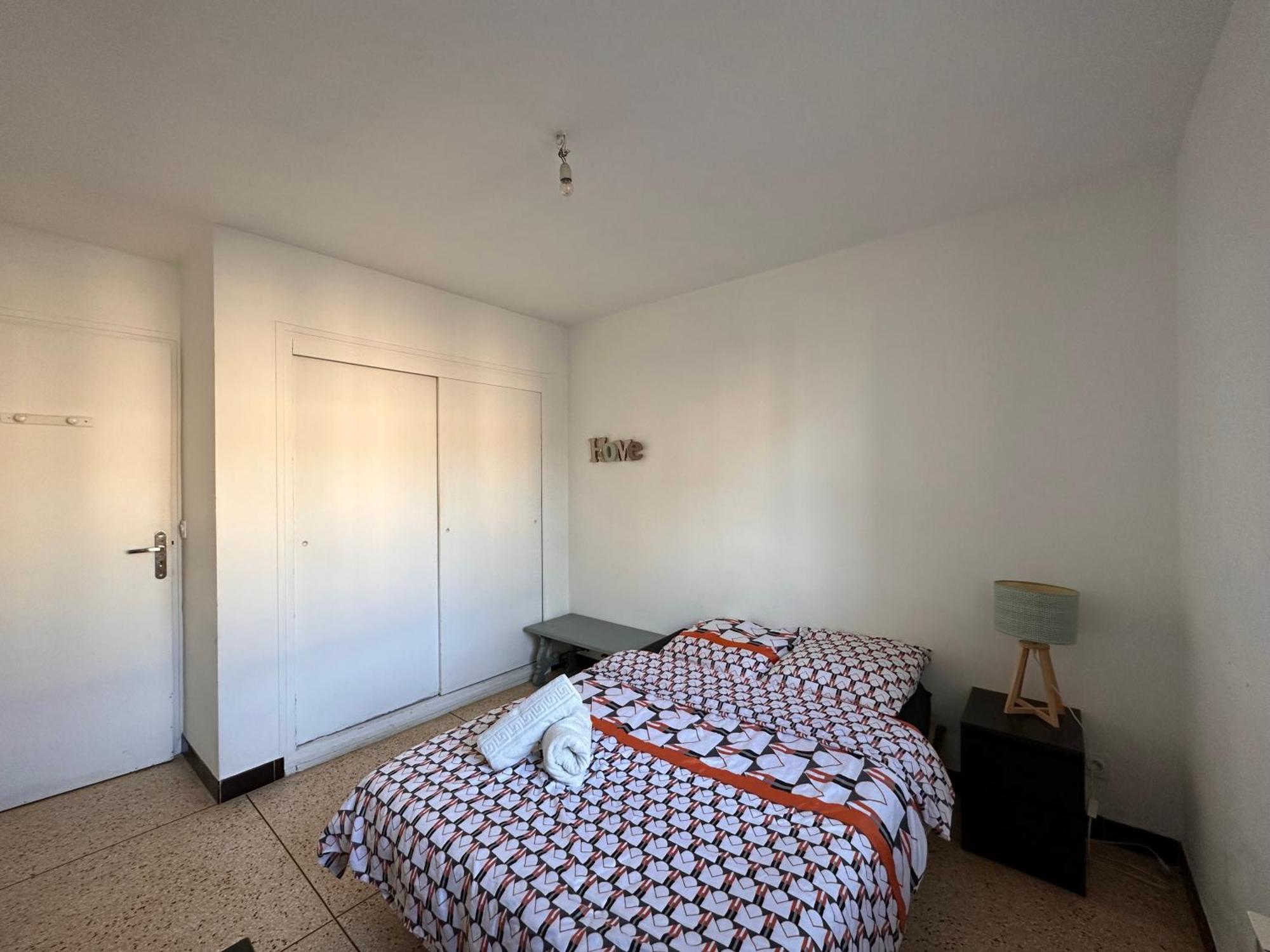 Chambres Dans Grand Appartement - Centre-Ville Монпелие Екстериор снимка