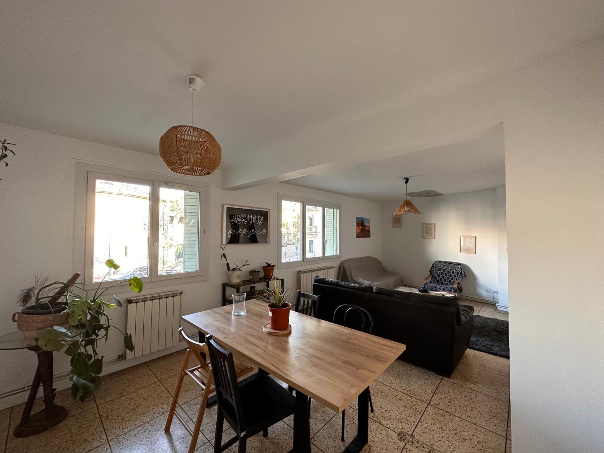 Chambres Dans Grand Appartement - Centre-Ville Монпелие Екстериор снимка